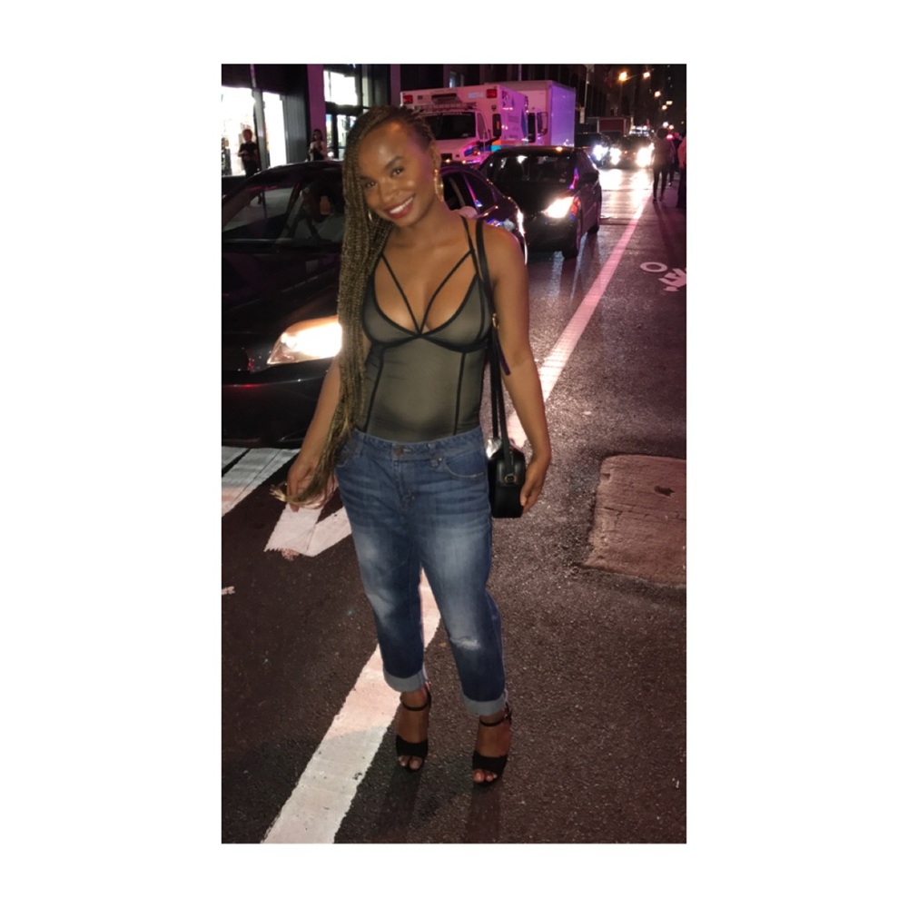 • Boyfriend Jeans •